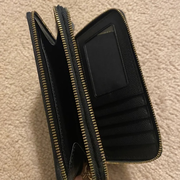 Coach leather wristlet - Picture 4 of 6